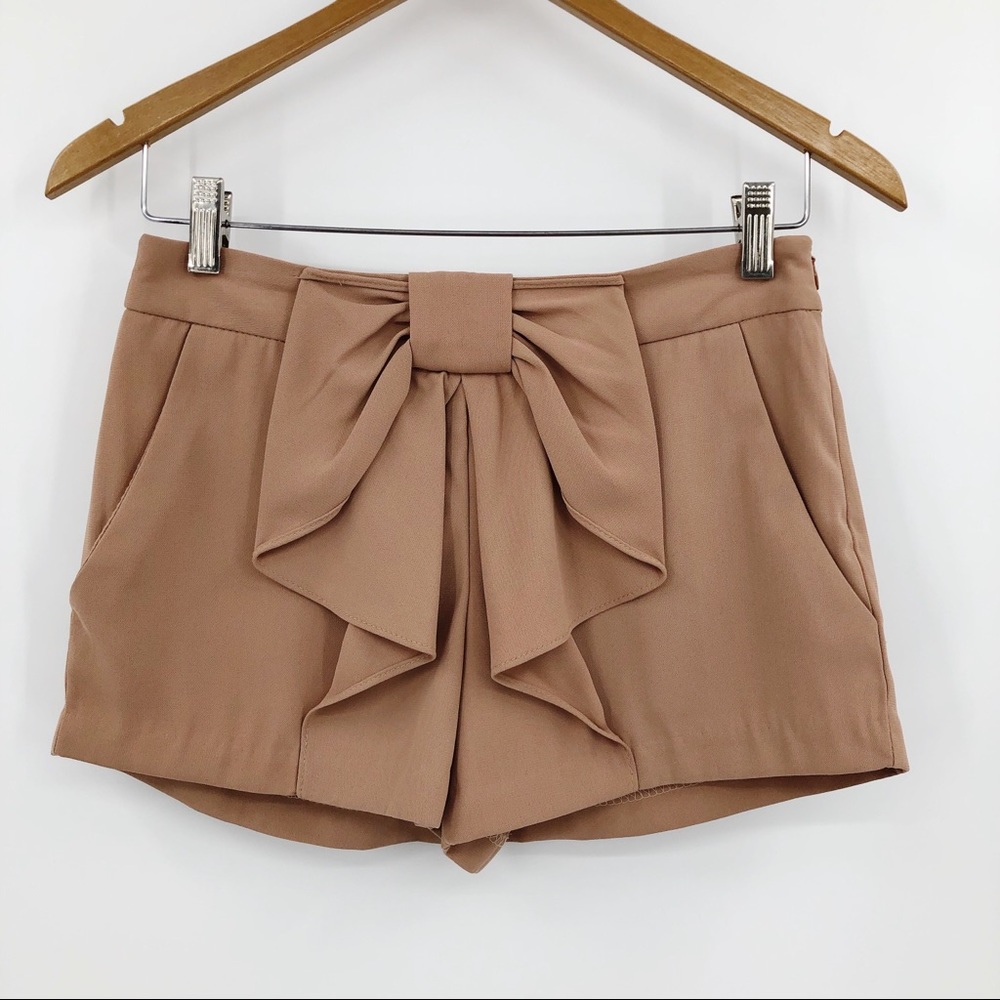 Sol Style By Anthropologie Bow Dress Shorts Tan 1